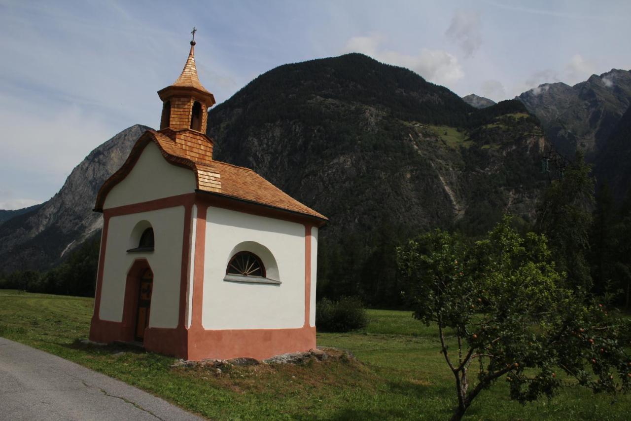 Michelas - Hof Umhausen Εξωτερικό φωτογραφία